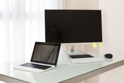 ¿Computadoras de escritorio o laptops?