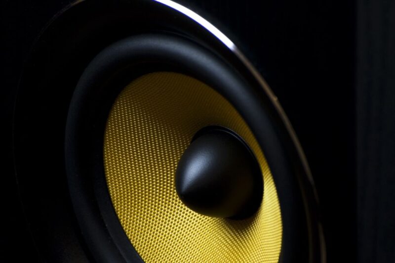 ¿Sony o Pioneer? descubre cuál es la mejor marca de altavoces 4 Reputación de marca y experiencia del usuario