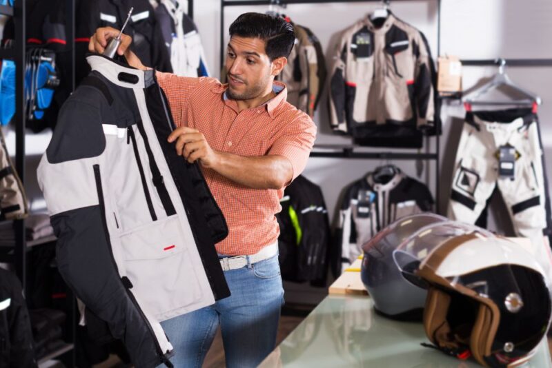 Las mejores marcas de chamarras para moto en 2024 4 Guía de chamarras para moto: marcas destacadas en 2024