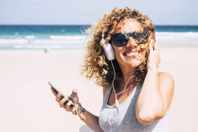 Comparativa de audífonos Bose 700 vs Sennheiser Momentum 3 ¿Cuál es la mejor opción?