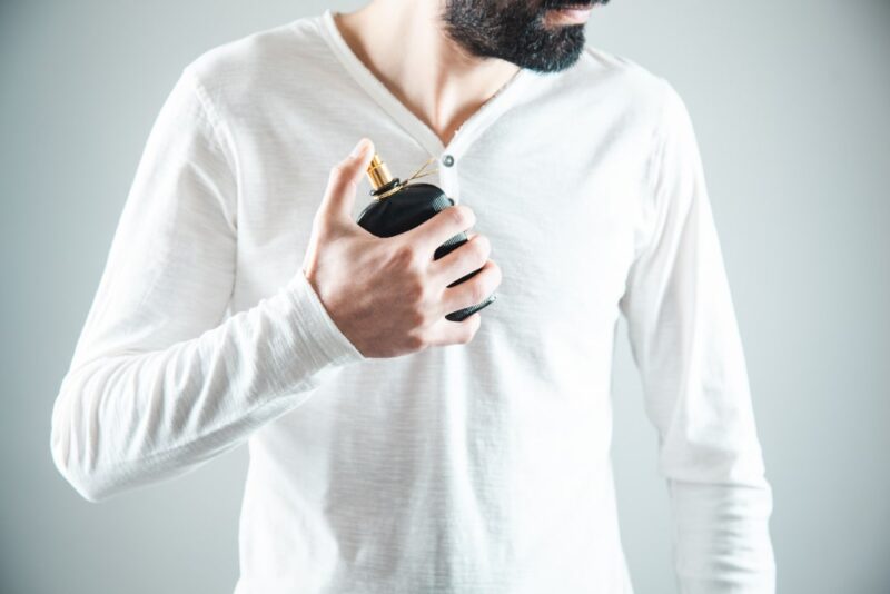 Guía de perfumes de sándalo para hombres 3 sándalo para hombres