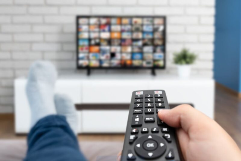 ¿Se acabó la función? 5 formas de saber si la pantalla de tu TV está dañada 4 Manchas oscuras